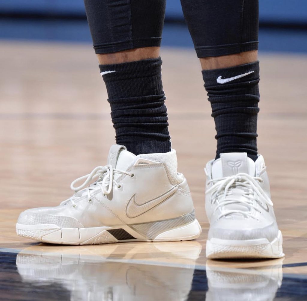 , NBA KICKS ON COURT #11