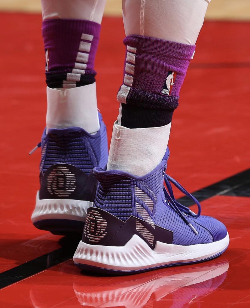 , NBA KICKS ON COURT #11