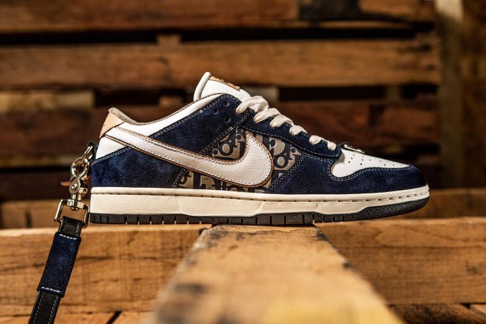 Dior x NK SB Dunk Low - Sneakw Store