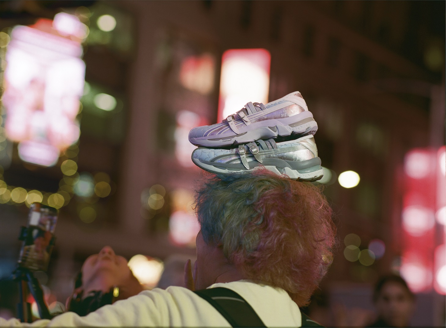 ASICS GEL-LOKROS™ - The Kickz Stand