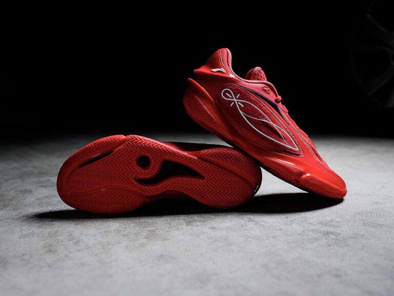 Wade 808 5 Ultra ‘College’