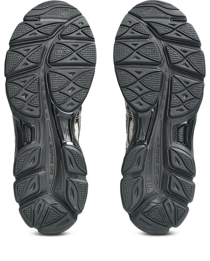 FINESSE ASICS GEL-CUMULUS™, FINESSE x ASICS GEL-CUMULUS™ 16 &#8216;Desert Rose&#8217;