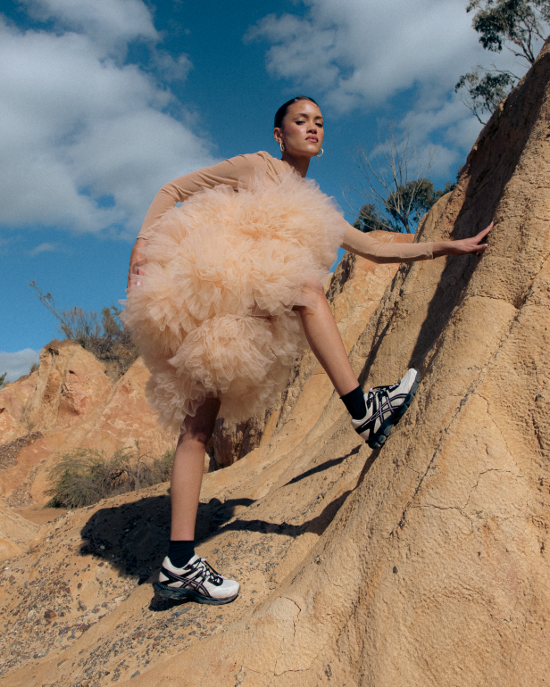 FINESSE ASICS GEL-CUMULUS™, FINESSE x ASICS GEL-CUMULUS™ 16 &#8216;Desert Rose&#8217;