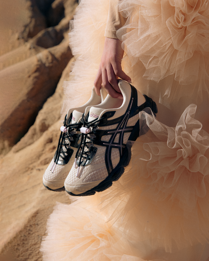 FINESSE ASICS GEL-CUMULUS™, FINESSE x ASICS GEL-CUMULUS™ 16 &#8216;Desert Rose&#8217;