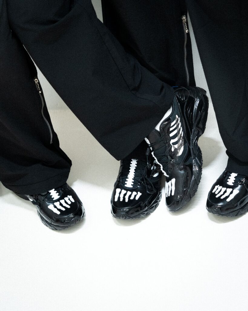 SBTG x Mizuno Wave, SBTG x Mizuno Wave Rider 10 “Bones”