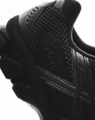 UNAFFECTED x ASICS GEL-NIMBUS 10.1, UNAFFECTED x ASICS GEL-NIMBUS 10.1