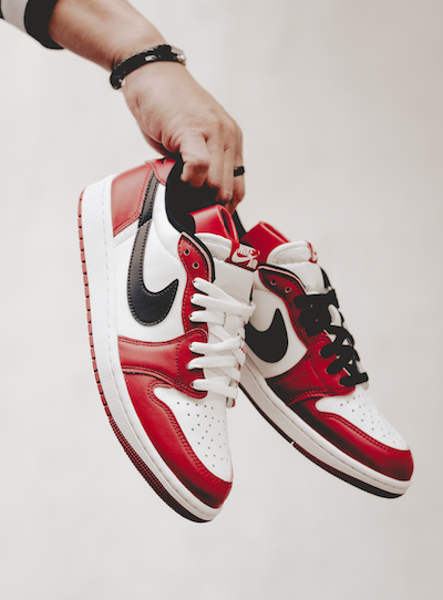 Jordan l Retro Low OG ‘Chicago’ 2025, JORDAN l RETRO LOW OG ‘CHICAGO’ 2025