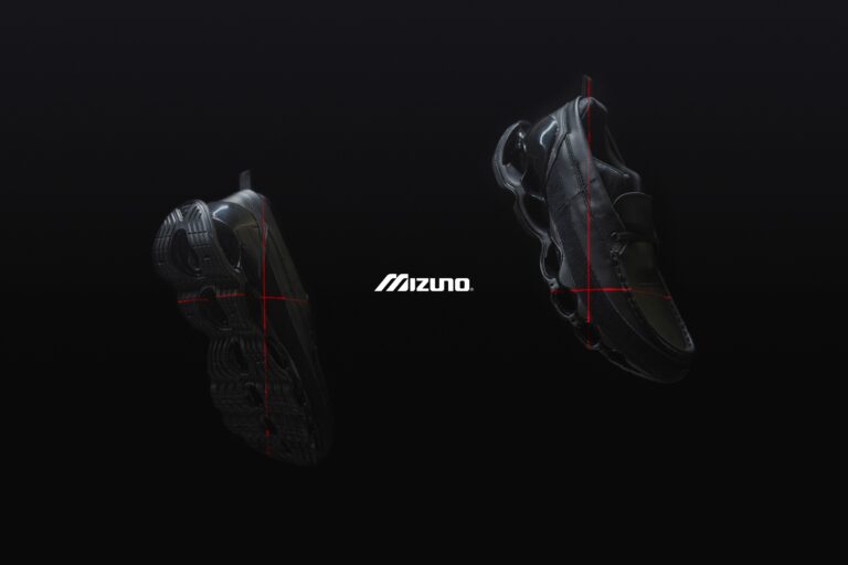 Mizuno Wave Prophecy Moc – All Black Returns