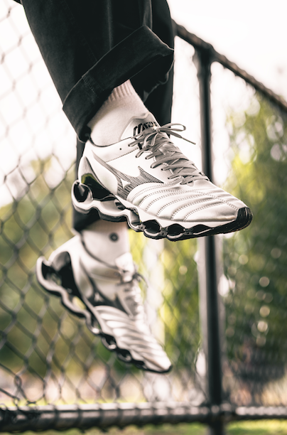 Review: Mizuno Wave Prophecy Morelia Neo, Review: Mizuno Wave Prophecy Morelia Neo ‘Silver’