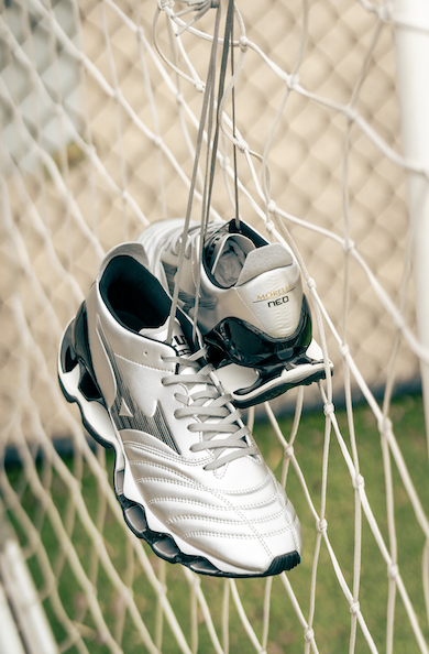 Review: Mizuno Wave Prophecy Morelia Neo, Review: Mizuno Wave Prophecy Morelia Neo ‘Silver’