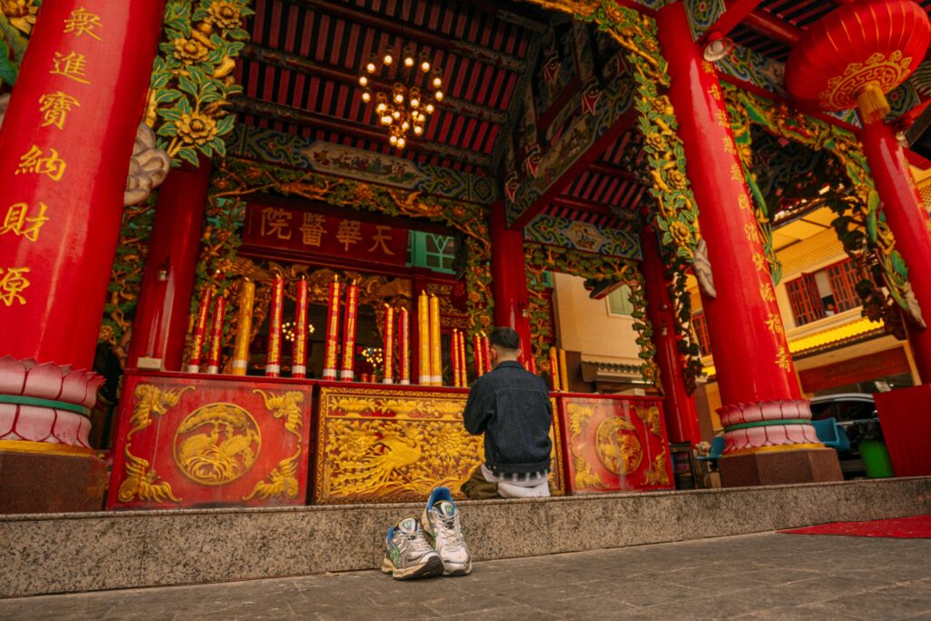 CARNIVAL® x ASICS GEL, CARNIVAL® x ASICS GEL-KAYANO 12.1 ‘PHRA NAKHON’